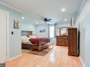 165 Poplar Street, Philadelphia PA 19123