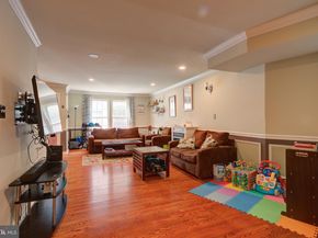 165 Poplar Street, Philadelphia PA 19123