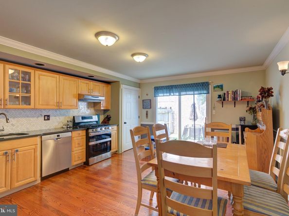165 Poplar Street, Philadelphia PA 19123