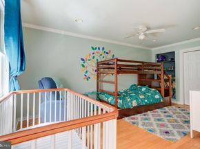 165 Poplar Street, Philadelphia PA 19123