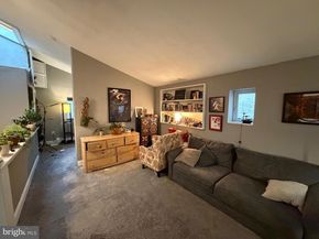 245 E Allen Street, Philadelphia PA 19125