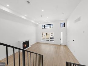 2552 E Somerset Street, Philadelphia PA 19134