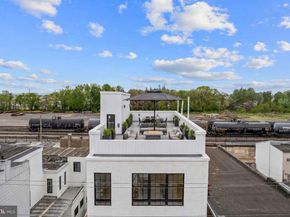 2552 E Somerset Street, Philadelphia PA 19134