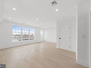 2552 E Somerset Street, Philadelphia PA 19134