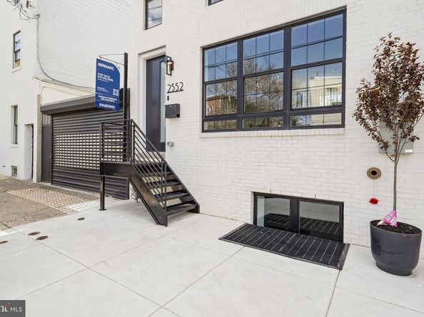 2552 E Somerset Street, Philadelphia PA 19134