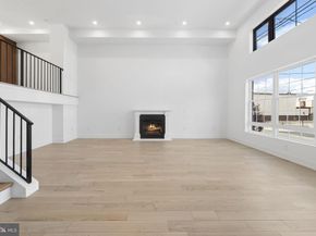 2552 E Somerset Street, Philadelphia PA 19134