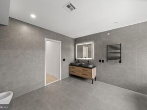2552 E Somerset Street, Philadelphia PA 19134