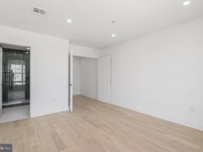 2552 E Somerset Street, Philadelphia PA 19134