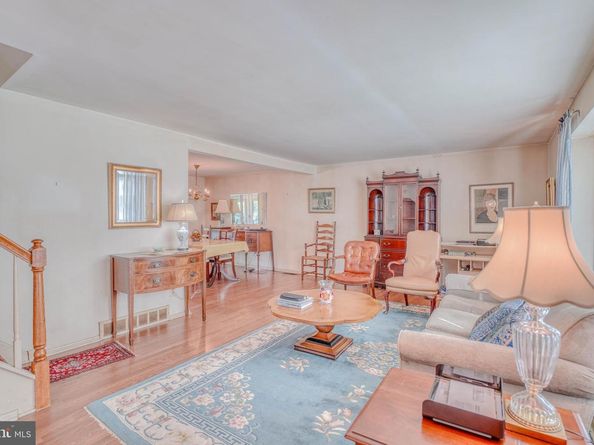 407 Keats Road, Huntingdon Valley PA 19006