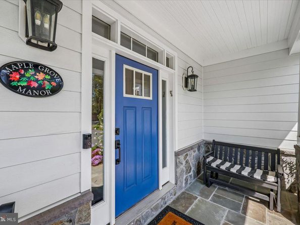 2998 Beechwood Lane, Falls Church VA 22042