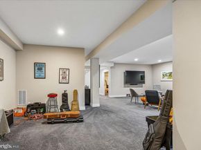 2998 Beechwood Lane, Falls Church VA 22042