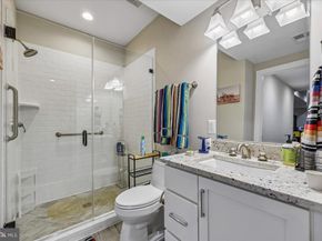 2998 Beechwood Lane, Falls Church VA 22042