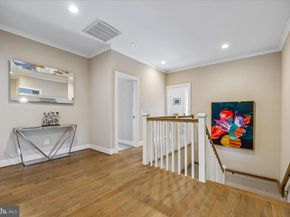 2998 Beechwood Lane, Falls Church VA 22042
