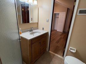 9538 State Road B, Philadelphia PA 19114