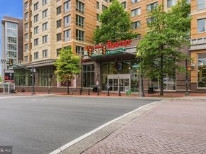 2816 W George Mason Road, Falls Church VA 22042