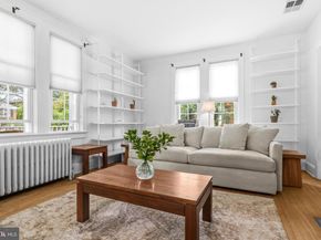 2816 W George Mason Road, Falls Church VA 22042