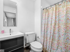 2816 W George Mason Road, Falls Church VA 22042