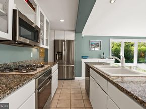 6208 Beachway Drive, Falls Church VA 22041