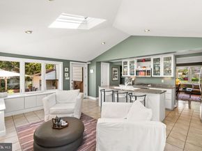 6208 Beachway Drive, Falls Church VA 22041