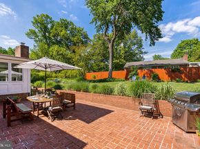 6208 Beachway Drive, Falls Church VA 22041
