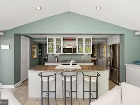 6208 Beachway Drive, Falls Church VA 22041