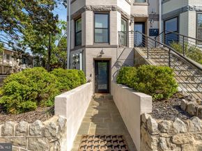 14 T Street NE 1, Washington DC 20002
