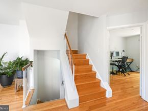 11619 Chapel Cross Way, Reston VA 20194