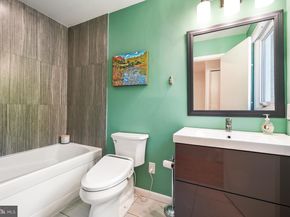 11619 Chapel Cross Way, Reston VA 20194