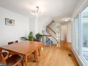 11619 Chapel Cross Way, Reston VA 20194