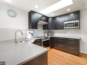 11619 Chapel Cross Way, Reston VA 20194