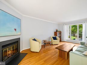 11619 Chapel Cross Way, Reston VA 20194