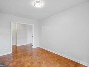 2601 Pennsylvania Avenue 431, Philadelphia PA 19130