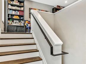 305 Green Street, Philadelphia PA 19123