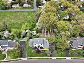 695 Friar Drive, Yardley PA 19067