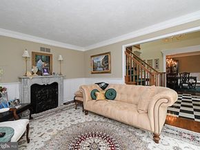 695 Friar Drive, Yardley PA 19067