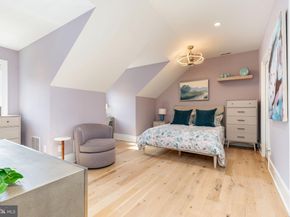 18 W Mechanic Street 1, New Hope PA 18938