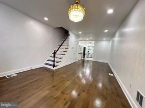 2520 S 5TH Street, Philadelphia PA 19148