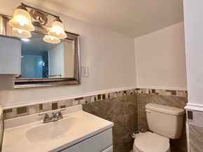 2520 S 5TH Street, Philadelphia PA 19148