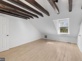 523 Fairmount Avenue, Philadelphia PA 19123
