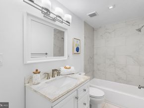 523 Fairmount Avenue, Philadelphia PA 19123