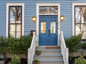 203 9TH Street SE, Washington DC 20003