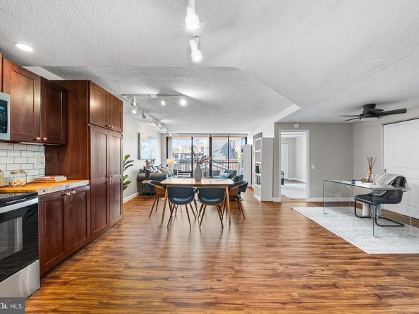 241 S 6TH Street 408, Philadelphia PA 19106