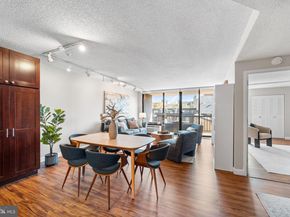 241 S 6TH Street 408, Philadelphia PA 19106
