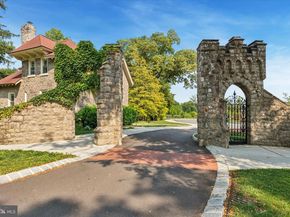 821 Greenwich Drive, Ambler PA 19002