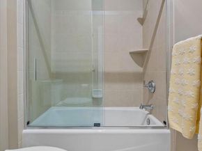 821 Greenwich Drive, Ambler PA 19002
