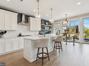 821 Greenwich Drive, Ambler PA 19002