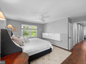 1910 Grand Court, Vienna VA 22182