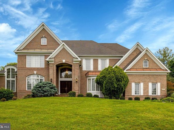 11270 Stones Throw Drive, Reston VA 20194
