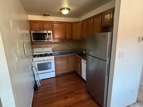 1519 S George Mason Drive S 21, Arlington VA 22204