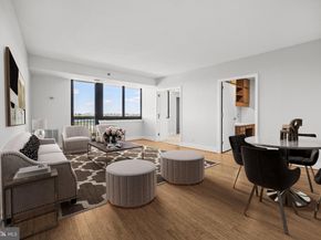 1805 Crystal Drive 1010S, Arlington VA 22202